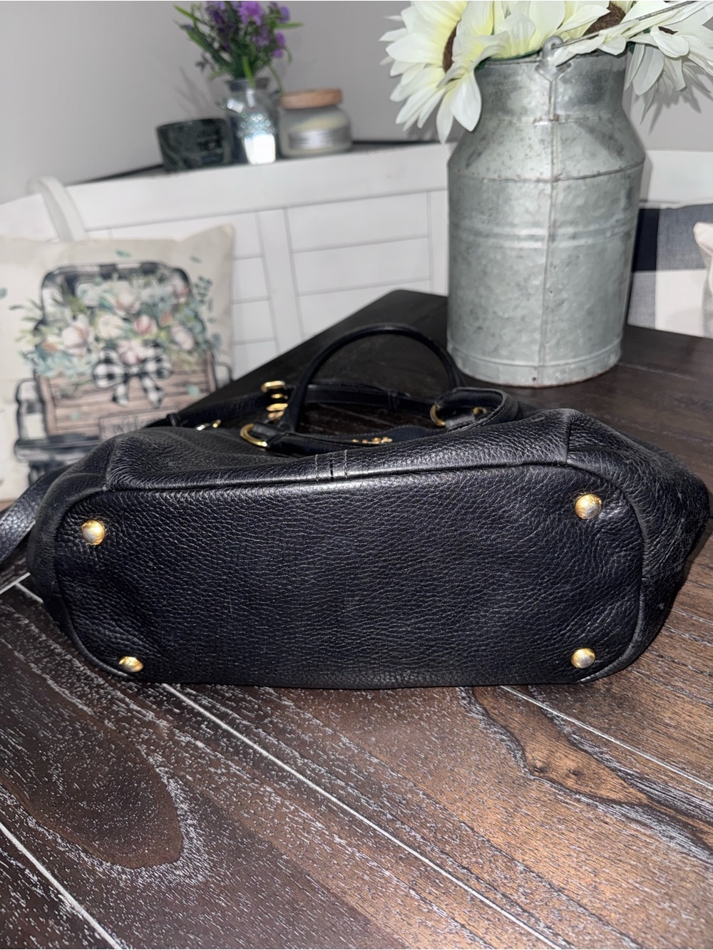 Prada Vitello Daino Leather Black Vitello with Gold Hardware - Picture 5 of 12